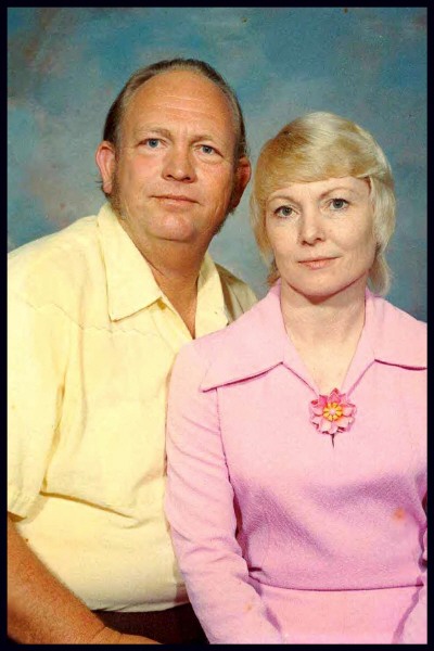 aan-happy_50th_anniversary_to_earl_and_mary_ann.jpg